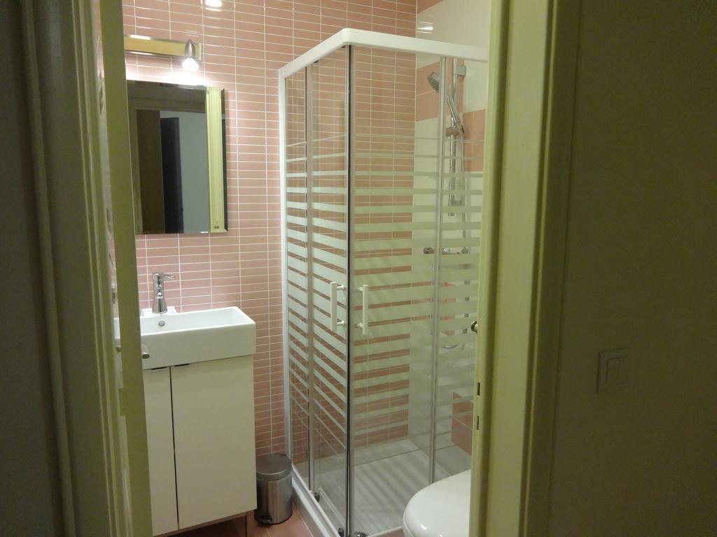 Residence Metro-Alameda Lisbon Bagian luar foto