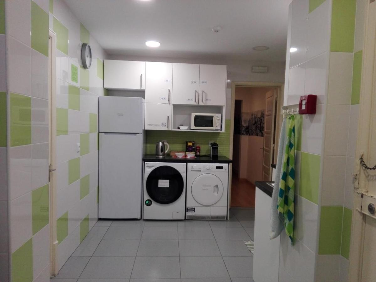 Residence Metro-Alameda Lisbon Bagian luar foto